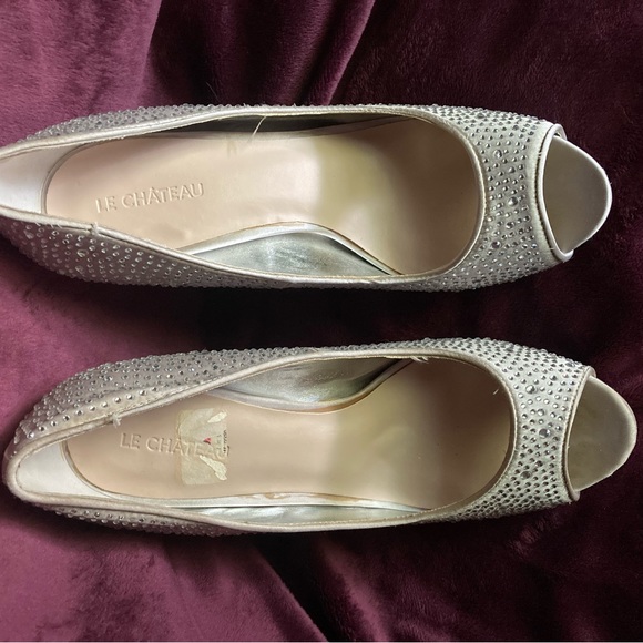 Le Chateau Heels - Picture 7 of 8